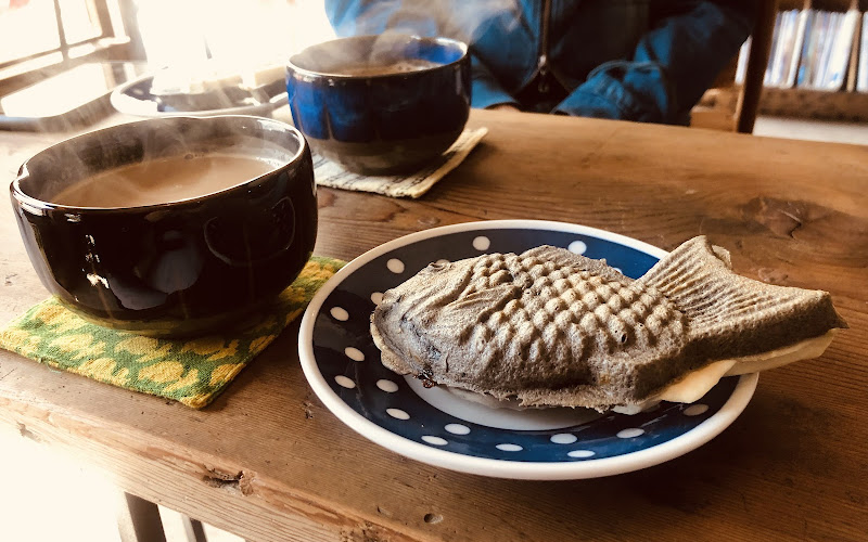 ココカ古書店 Book cafe & Bar &Taiyaki