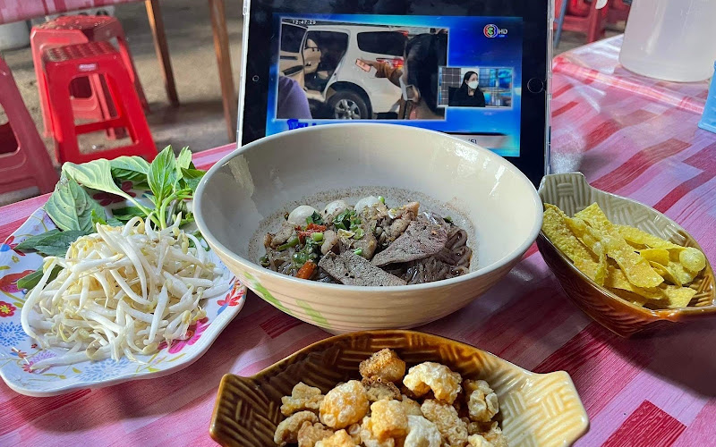 ร้านก๋วยเตี๋ยวเรือรังสิตบ้านส้อง