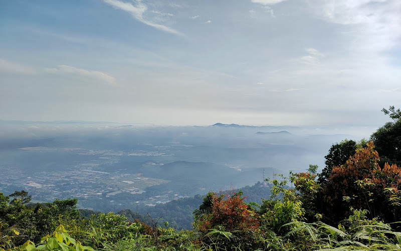 Gunung Lambak Summit