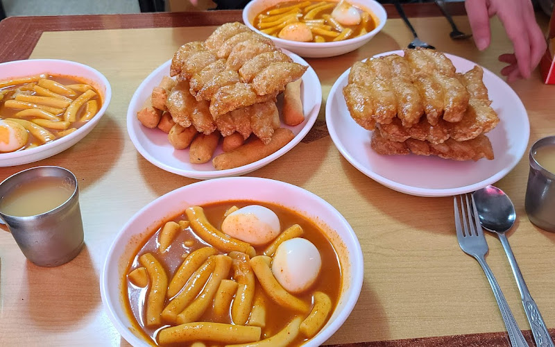 Sincheon Gungjeon Tteokbokki