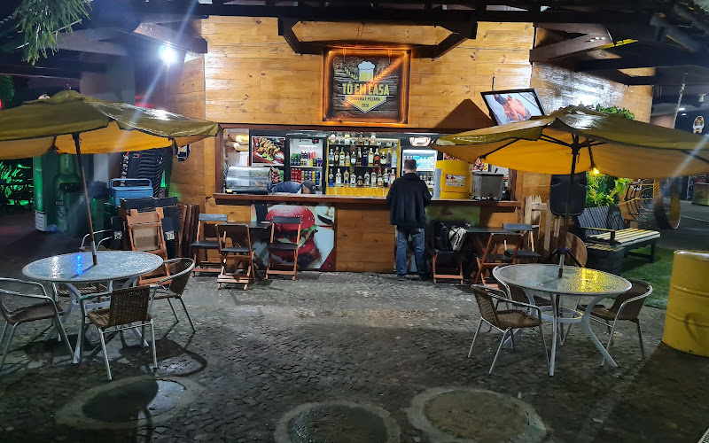 Choperia e pizzaria Tô em Casa Beach