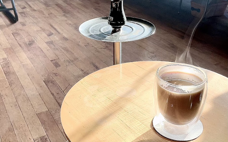 無 muu カフェバー&シーシャ – Narita Bar / Shisha