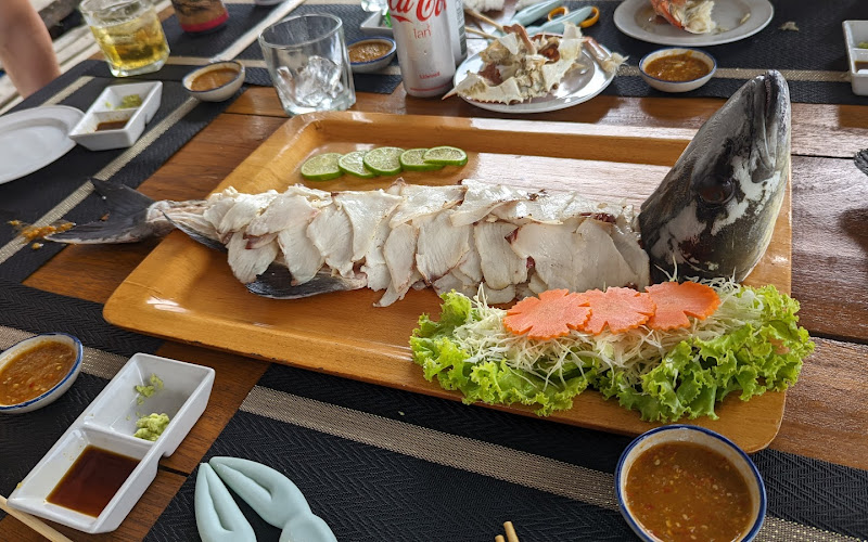 ฟาร์มเอฟกุ้งมังกร 7 สี