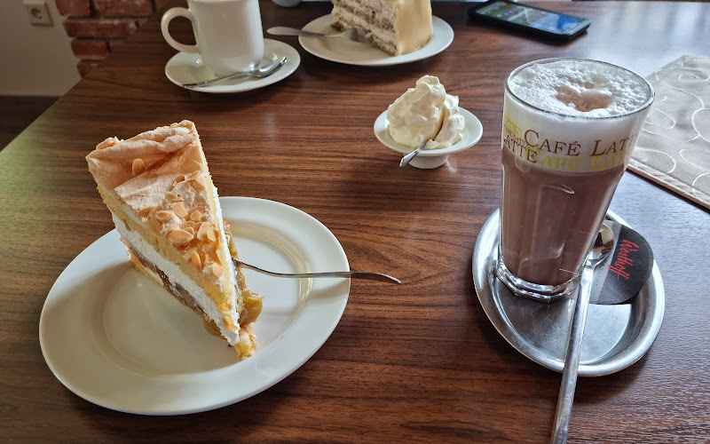 Tortenschmiede- Helmut Dannhus