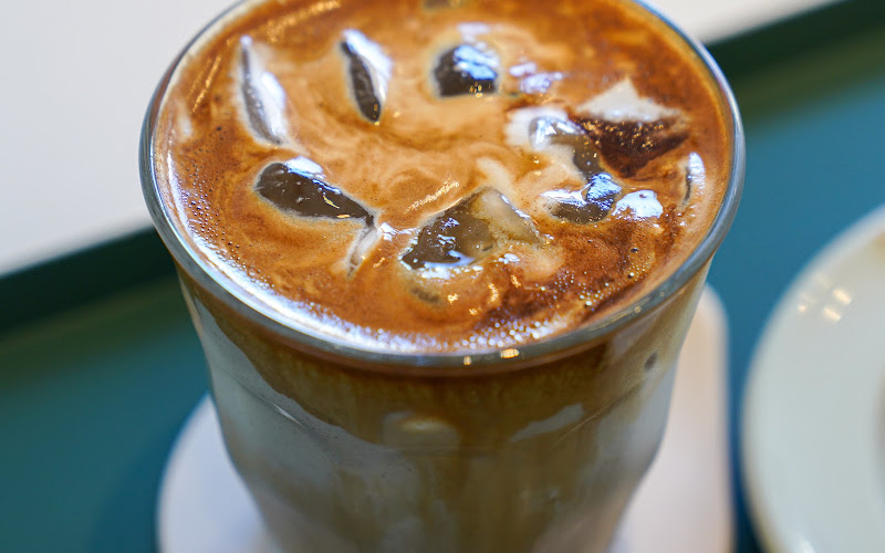 라운드어바웃카페