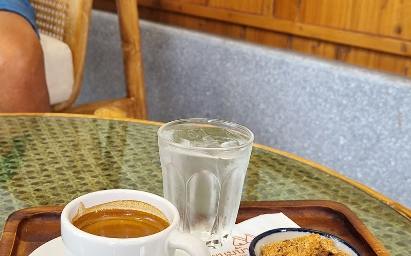 ขนมบ้านอัยการ เรือนรับรอง
