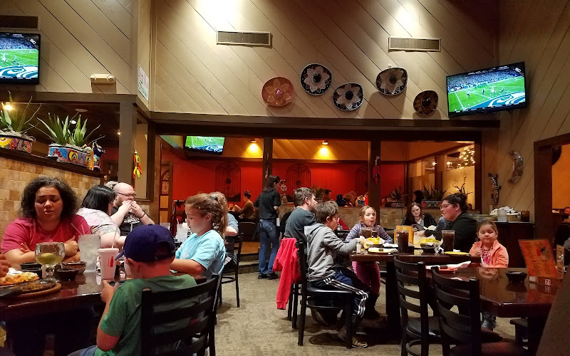 Cazadorez Mexican Restaurant