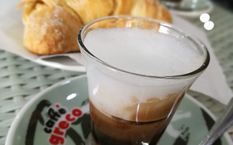 Bar, Confectionery, Tobacco - Frikando '