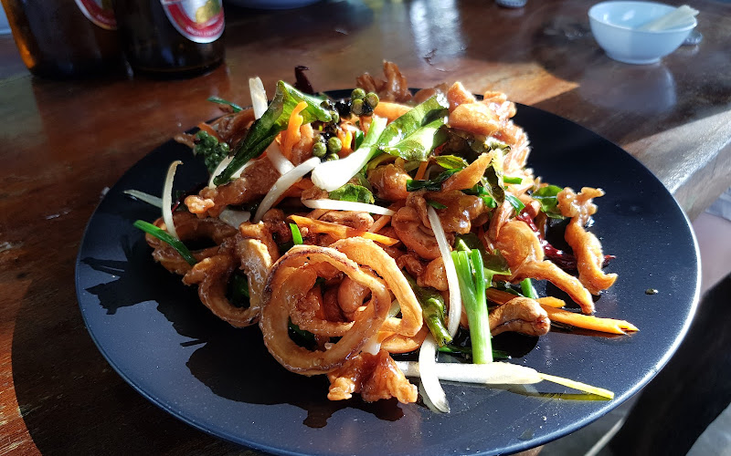 ร้านเต็มดวง