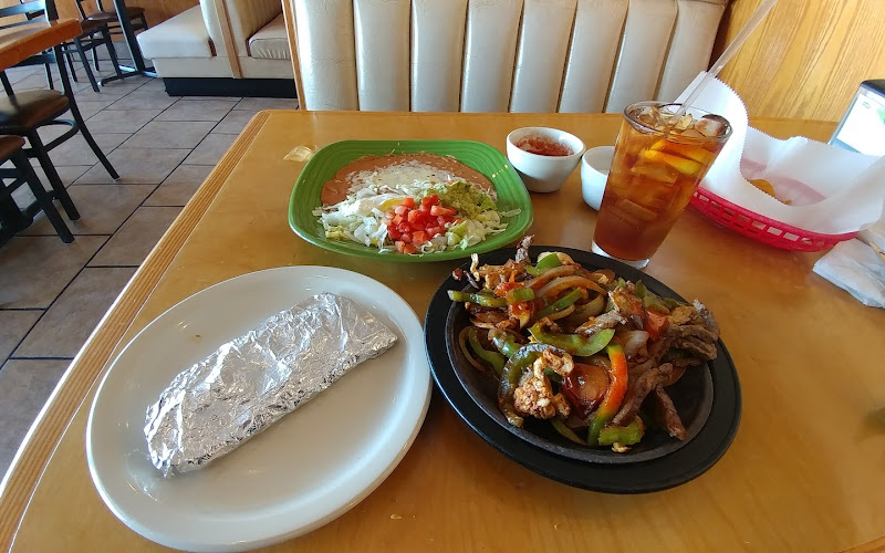 El Loro | Méxican Restaurante