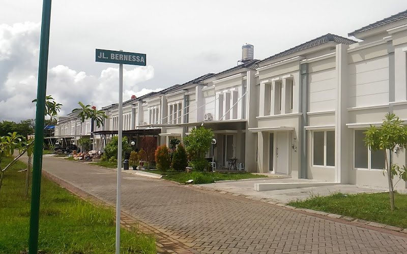 The Blossom Residence, Tanjung Bunga