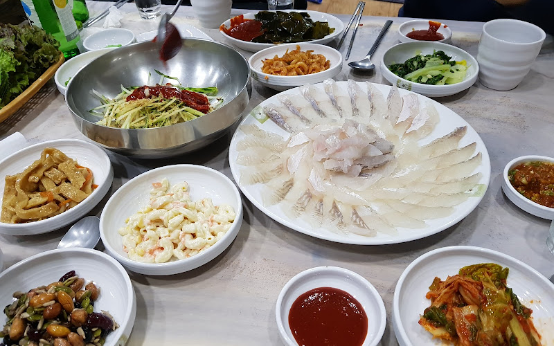 월포자연산회집