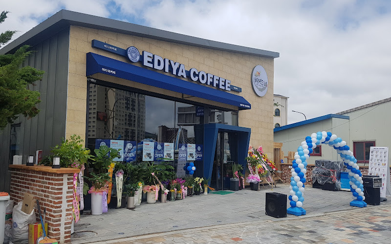 Ediya Coffee
