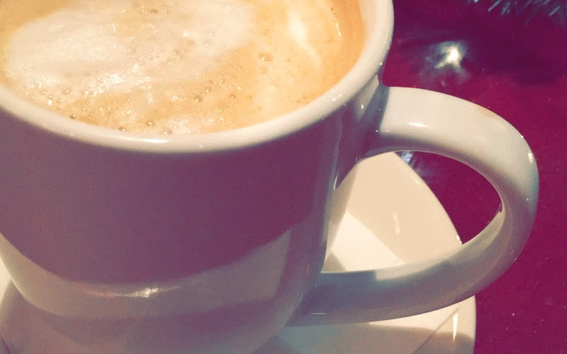 Rico's Cafe & Wine Bar