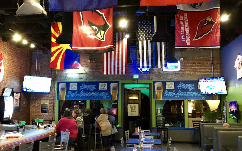Lazy Palm Sports Grill