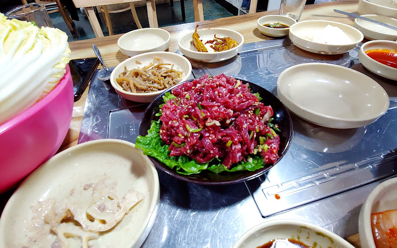하의식육식당