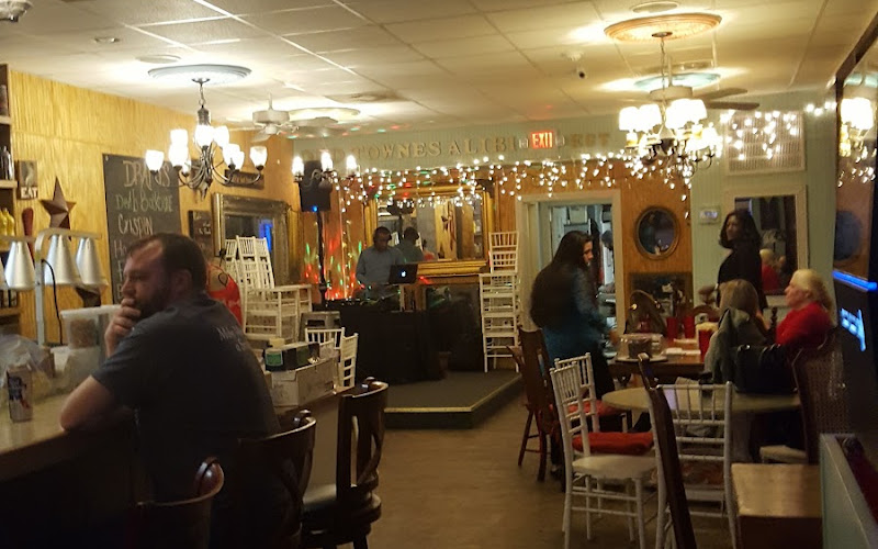 Old Towne's Alibi