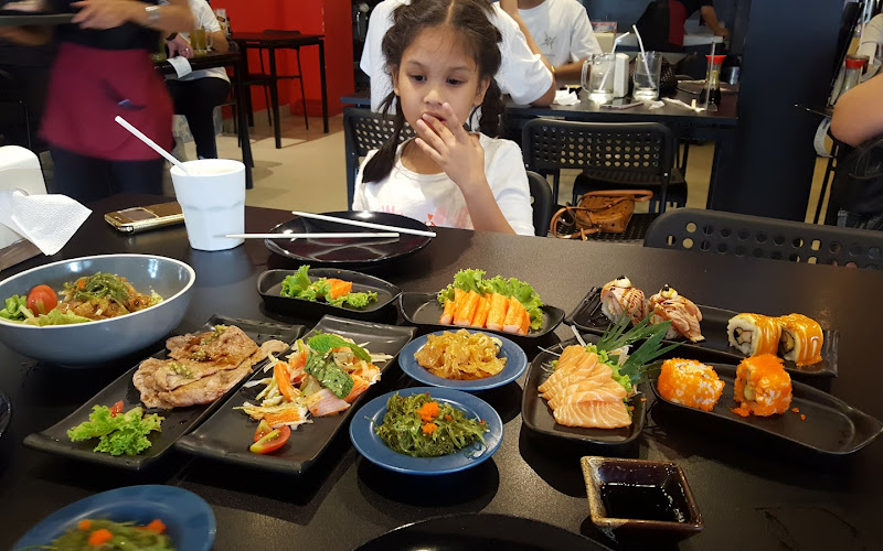 Tsunami Sushi Buffet Chaiyapruek
