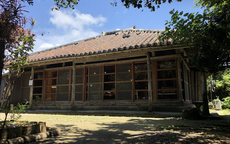 古民家食堂てぃーらぶい