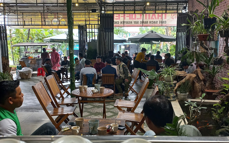 THÂN Coffee Roastery
