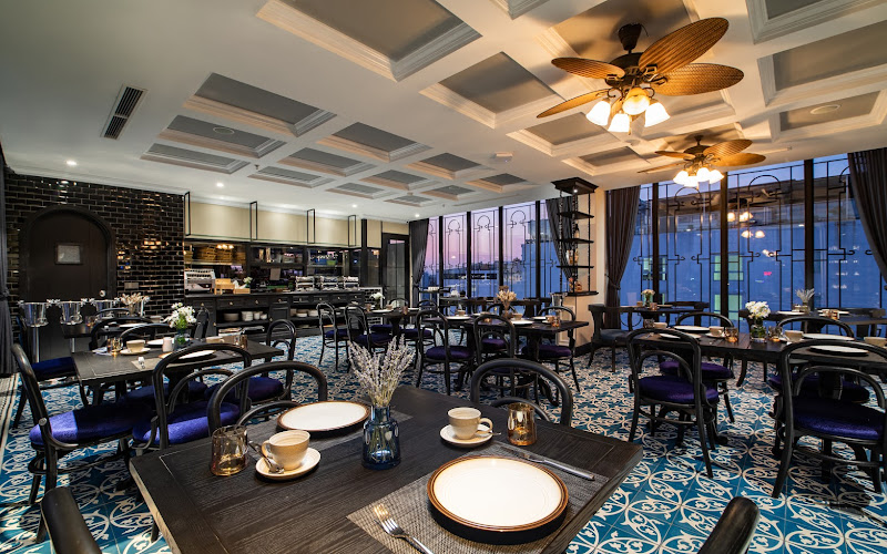 Solasta Restaurant & Bar