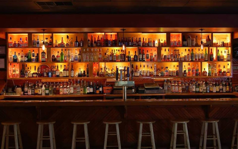Crossroads Bar and Grille