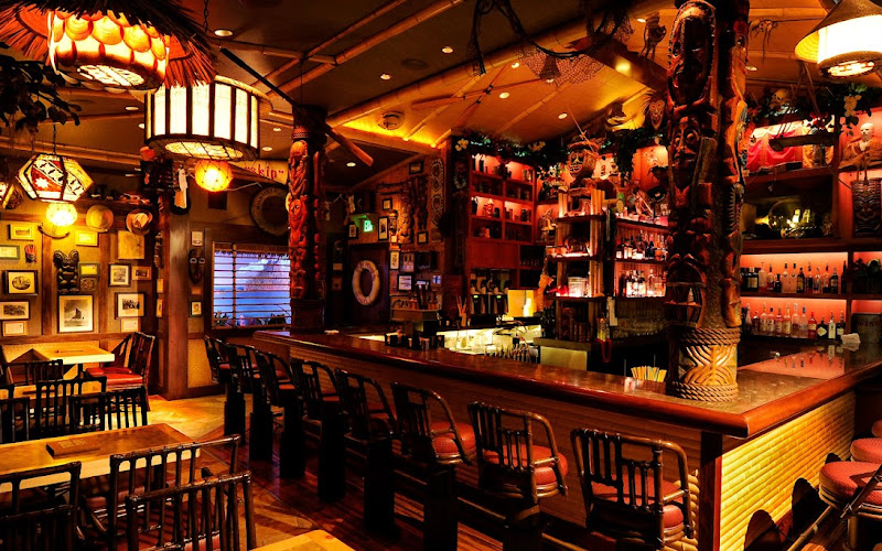 Trader Sam's Enchanted Tiki Bar