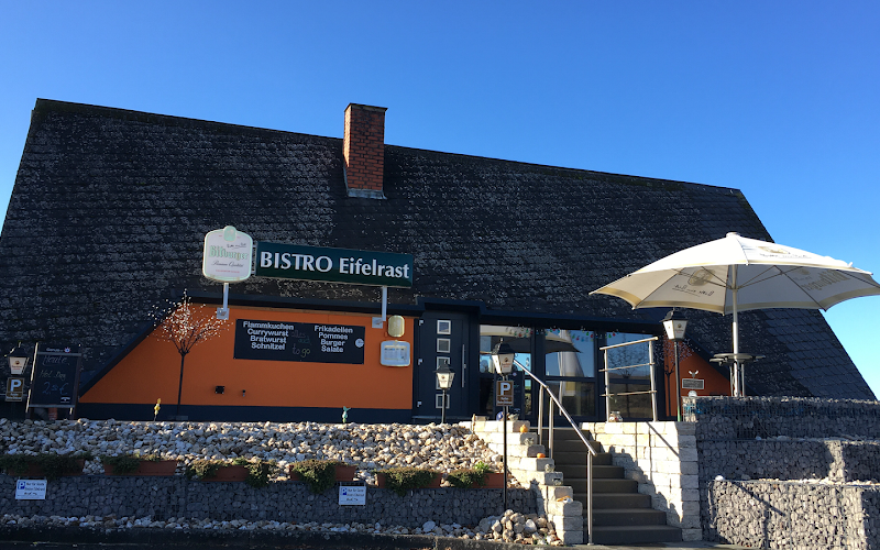 Eifelrast am Nürburgring