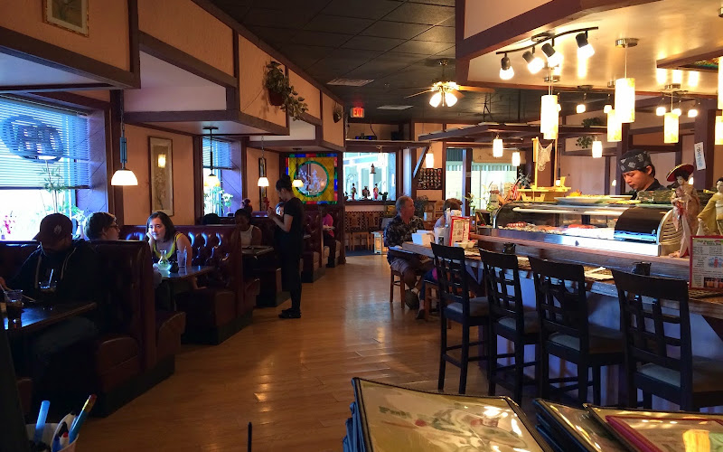 Fuji Sushi & Sake Bar