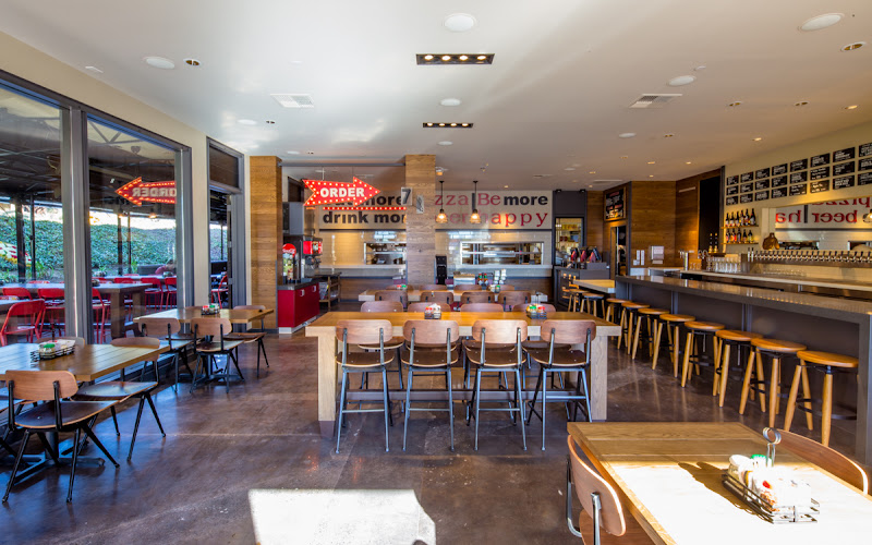 Regents Pizzeria