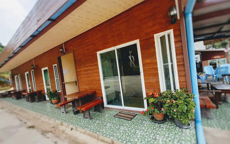 ไททวายโฮมสเตย์ปิล๊อก