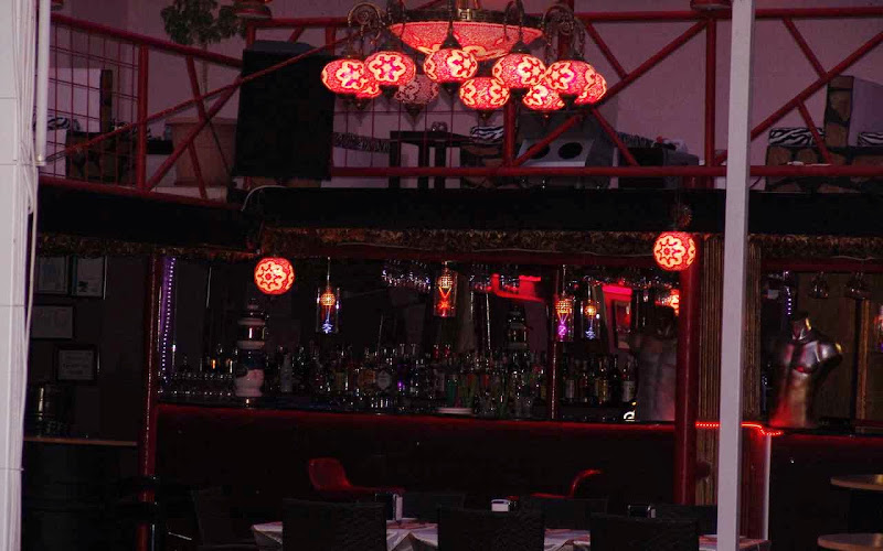 mask restaurant cafe bar