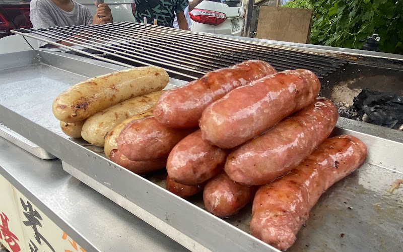 老銓炭火香腸攤
