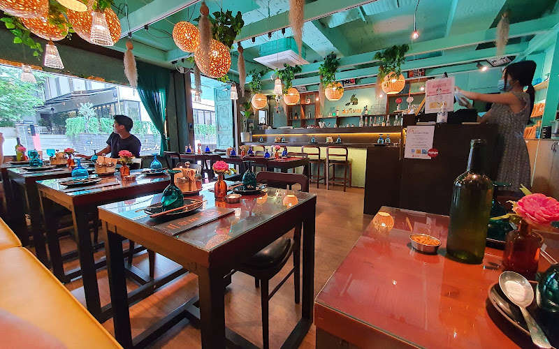 ソンタイ 駅三店