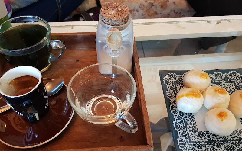 คอฟฟี่ ศรีสัชฯ