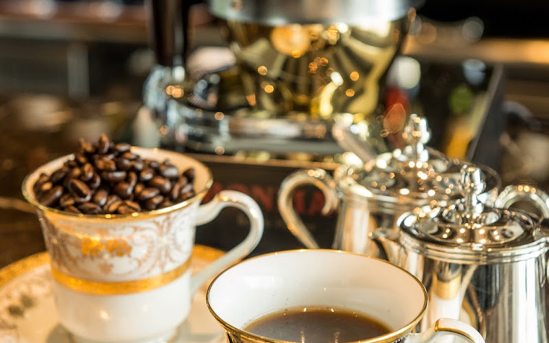 ティーラウンジ