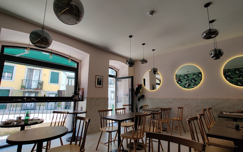 BLOOM - Bistro & Burgers