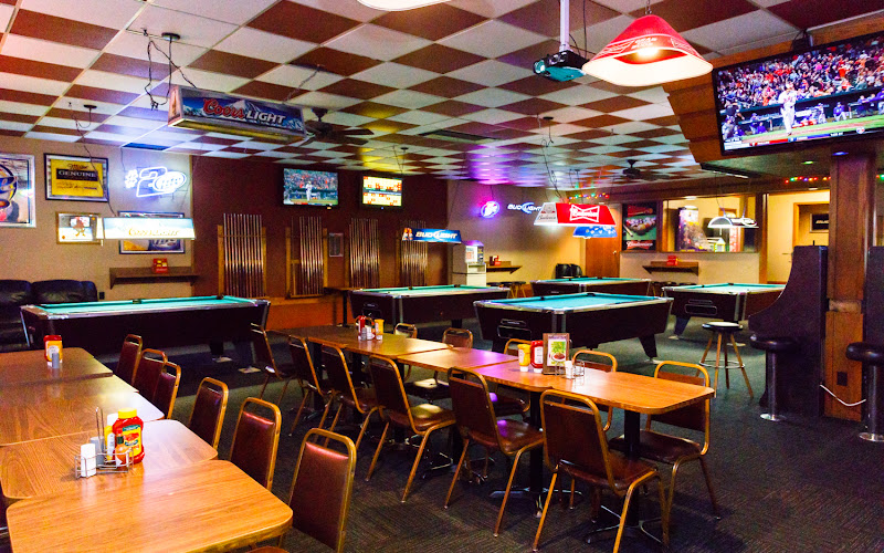 Maximus | Restaurant & Sports Bar
