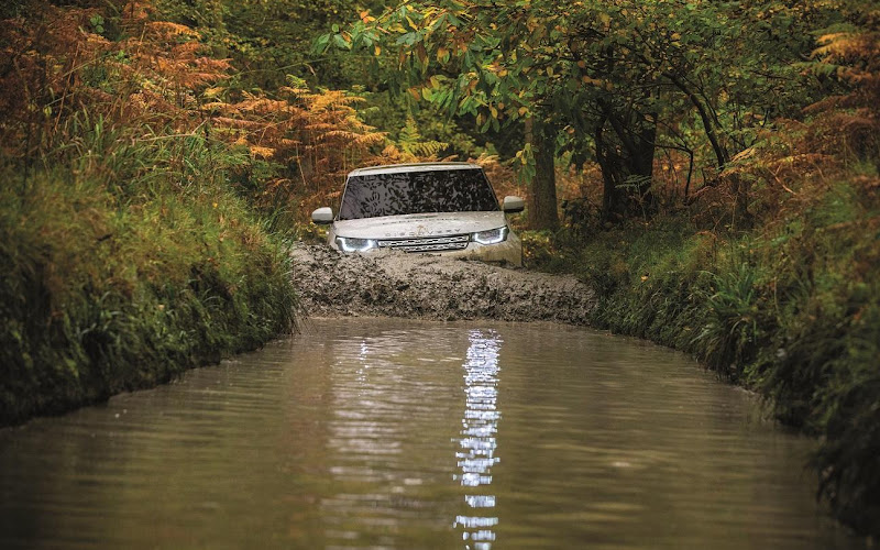 Land Rover Experience Equinox