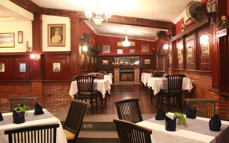 The Tree International Bar & Restaurant