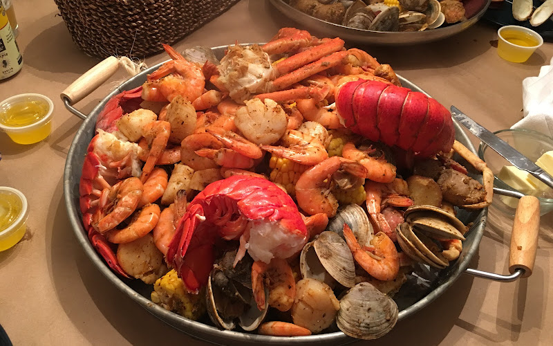 Topsail Steamer Seafood