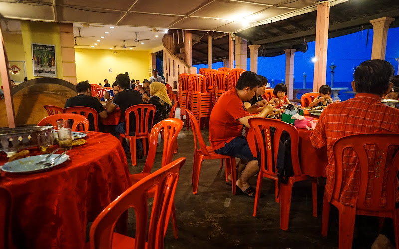 Pak Su Seafood Restaurant