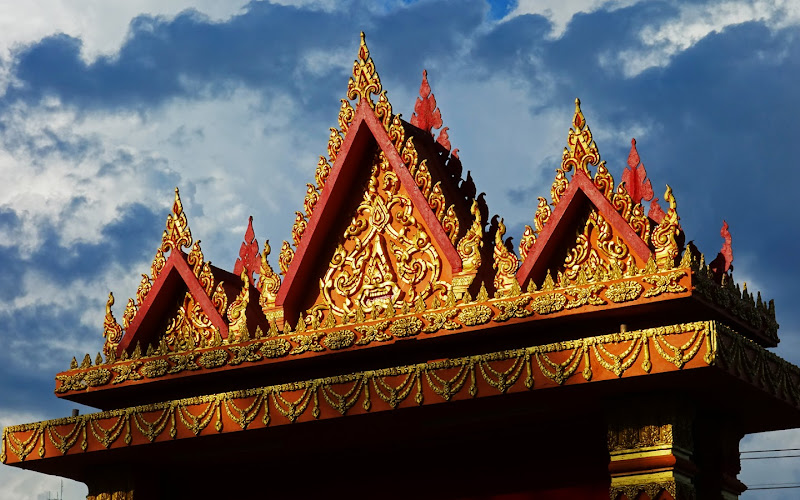 Wat Thong Pha Phum