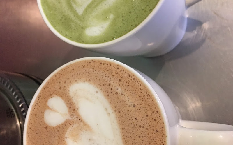 JULIO DAMIÁN CAFÉ (actualmente estamos en la contraesquina de donde estuvimos 6 años)