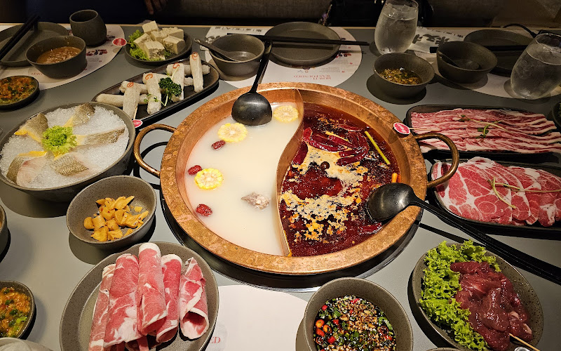 Uncle Fong Hotpot Restaurant (Suntec City) 方叔叔重庆老火锅