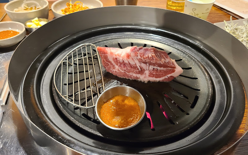 육갑식당