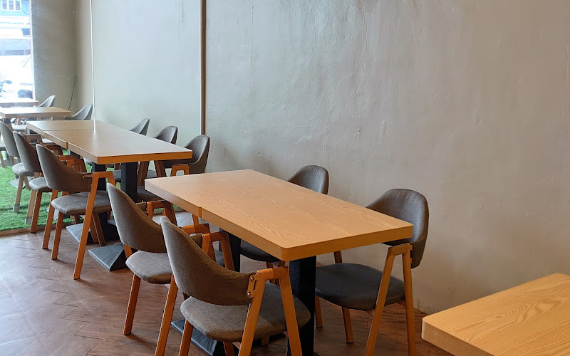 Nasi Ayam Legasi Gong Badak