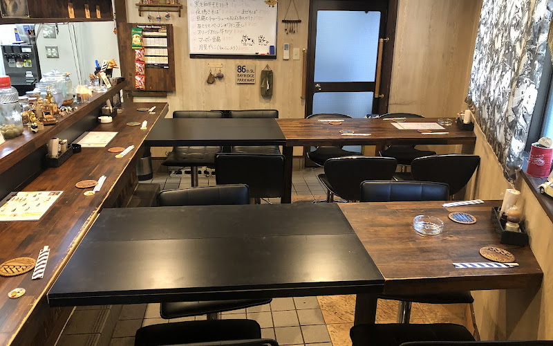 ギョーザ&肉バル いちびり家