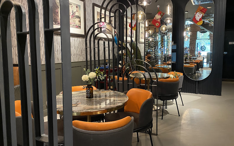 The Nest Grill & Lounge