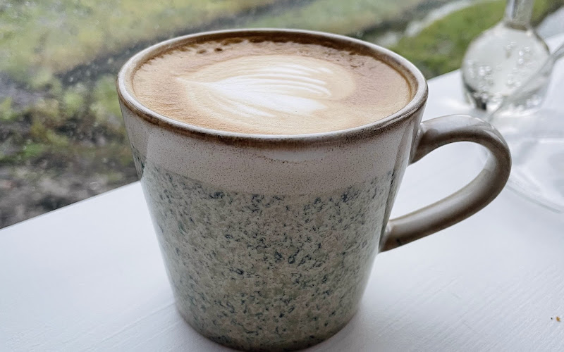 VRIJ — Koffie, Lunch & Brainstormruimte